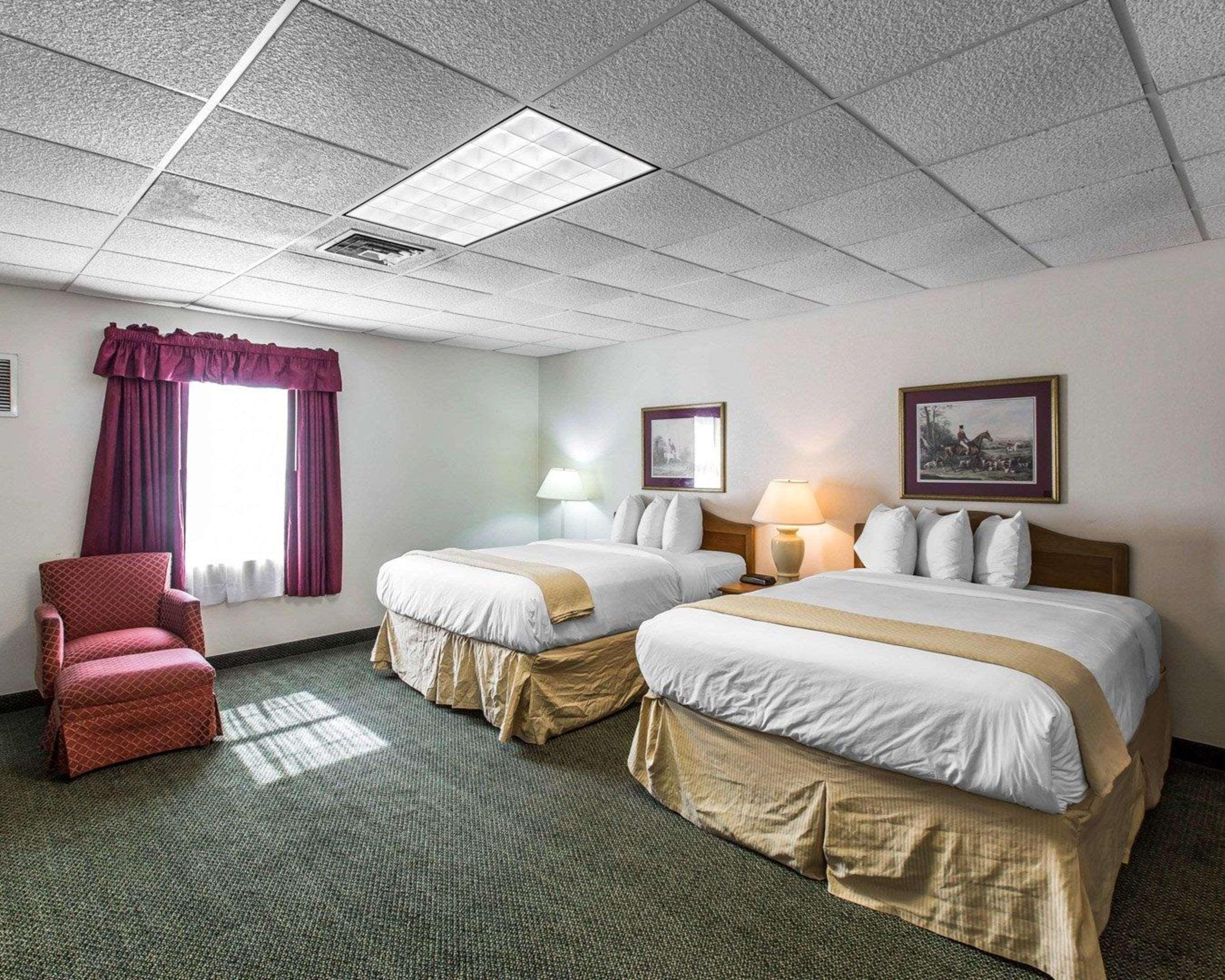 Quality Inn & Suites Waycross Exteriör bild